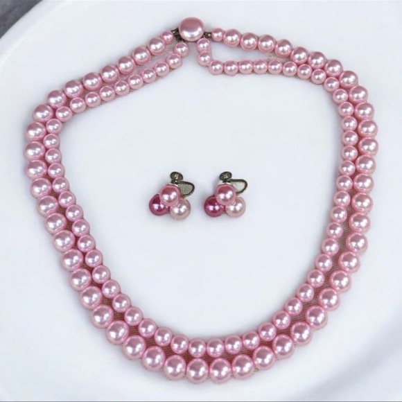 Vintage Jewelry - Vintage Japanese pink pearl necklace & earrings set